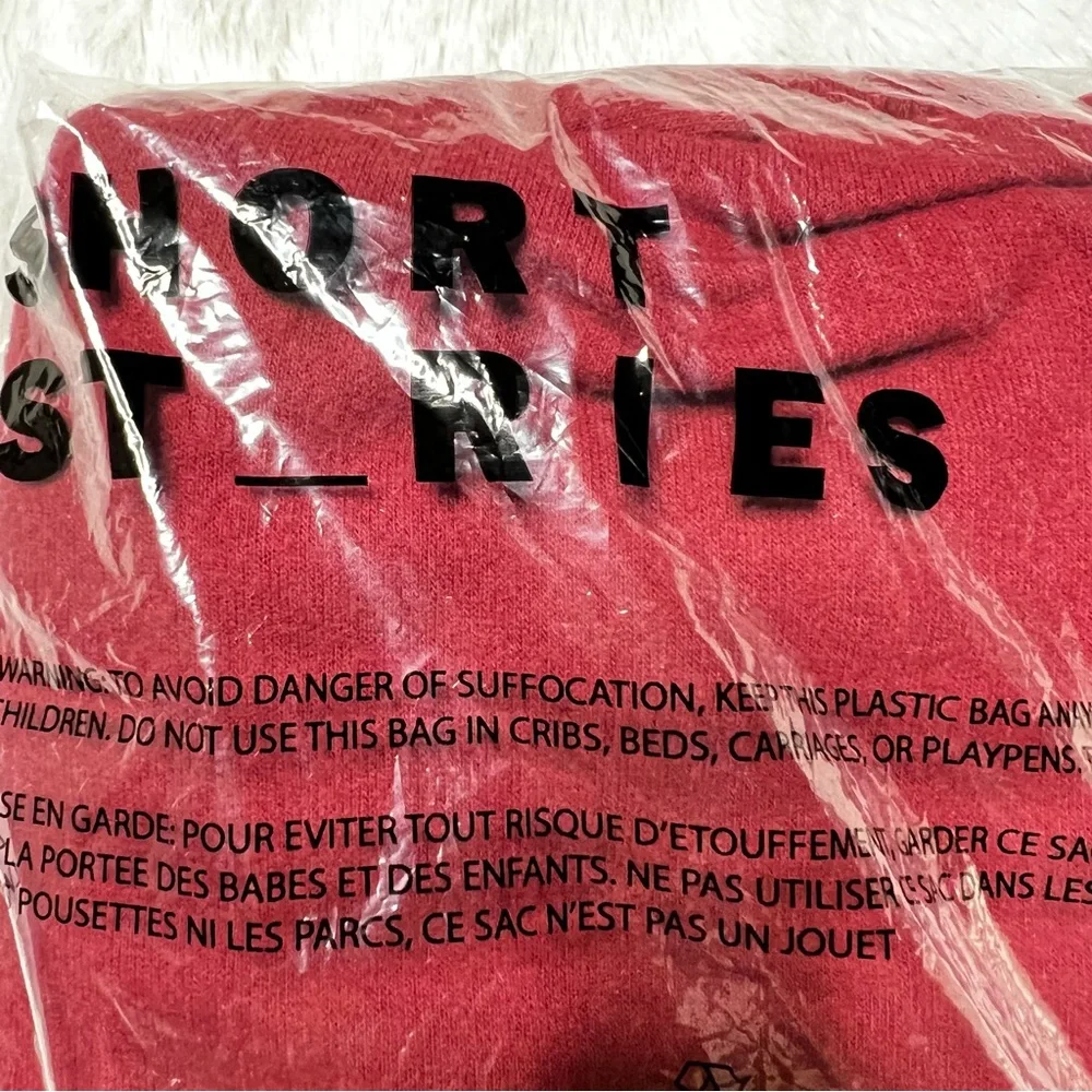 NIP Short Stories Travel Blanket & Pouch in Ruby Wine 35x78